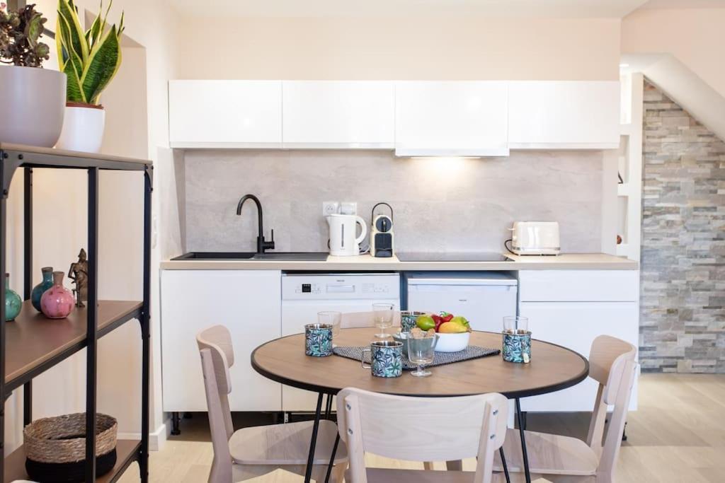 L16 Suite Malonat Vieux Nice 1 Min Mer/ 2 Chbres & Ac Εξωτερικό φωτογραφία